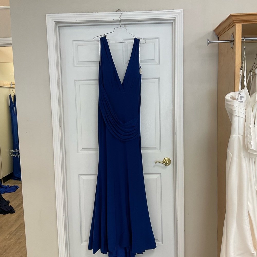 Jovani Royal Blue V‑Neck Gown